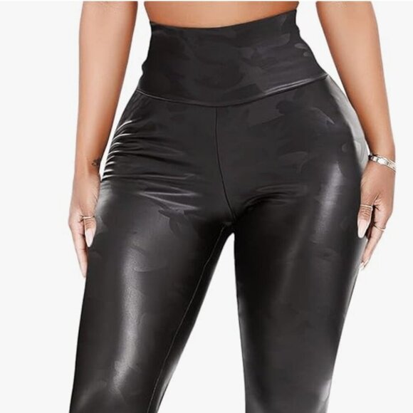 🔥3/$42 w FREE SHIPPING🔥 NWOT High Waist Faux Leather Leggings - Picture 1 of 7